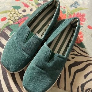 Green Flex-Fit Memory Foam Slip-On Sneaker